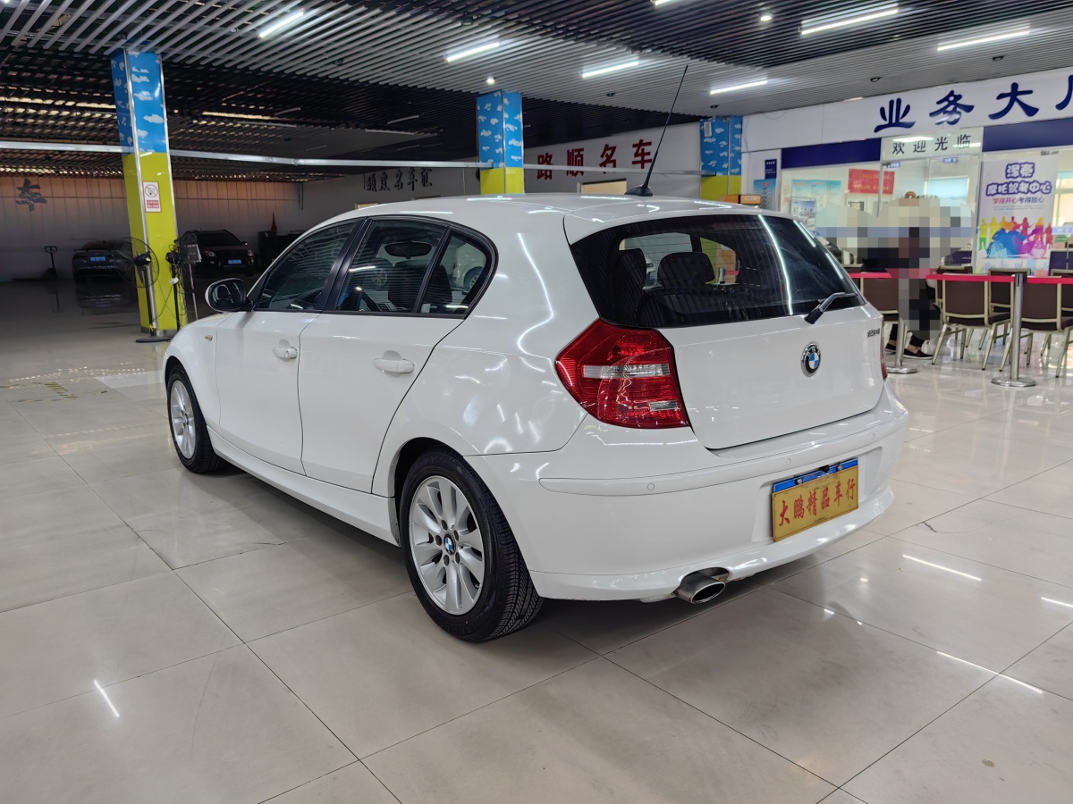 BMW 1 Series (Imported) 2011 car image #7