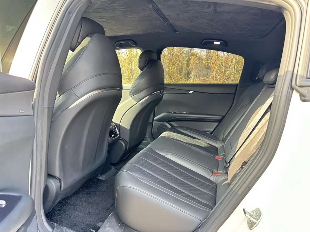 Deepal L07 2025 car image #7