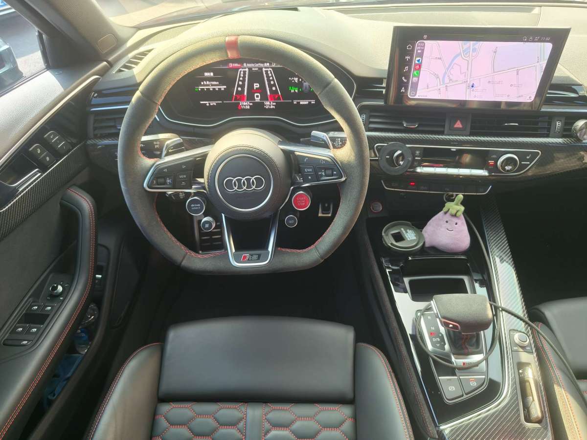 Audi RS 4 2024 car image #7