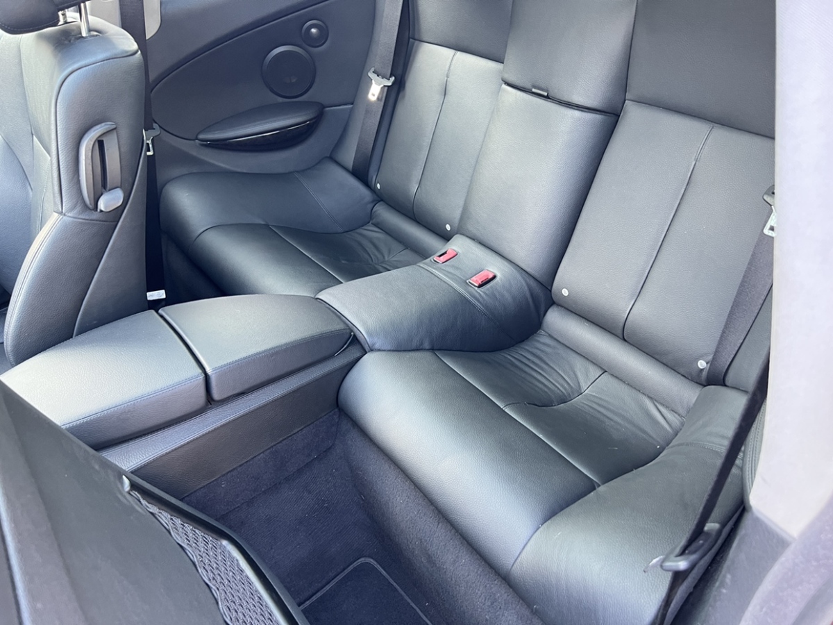 BMW 6 Series 2010 car image #7