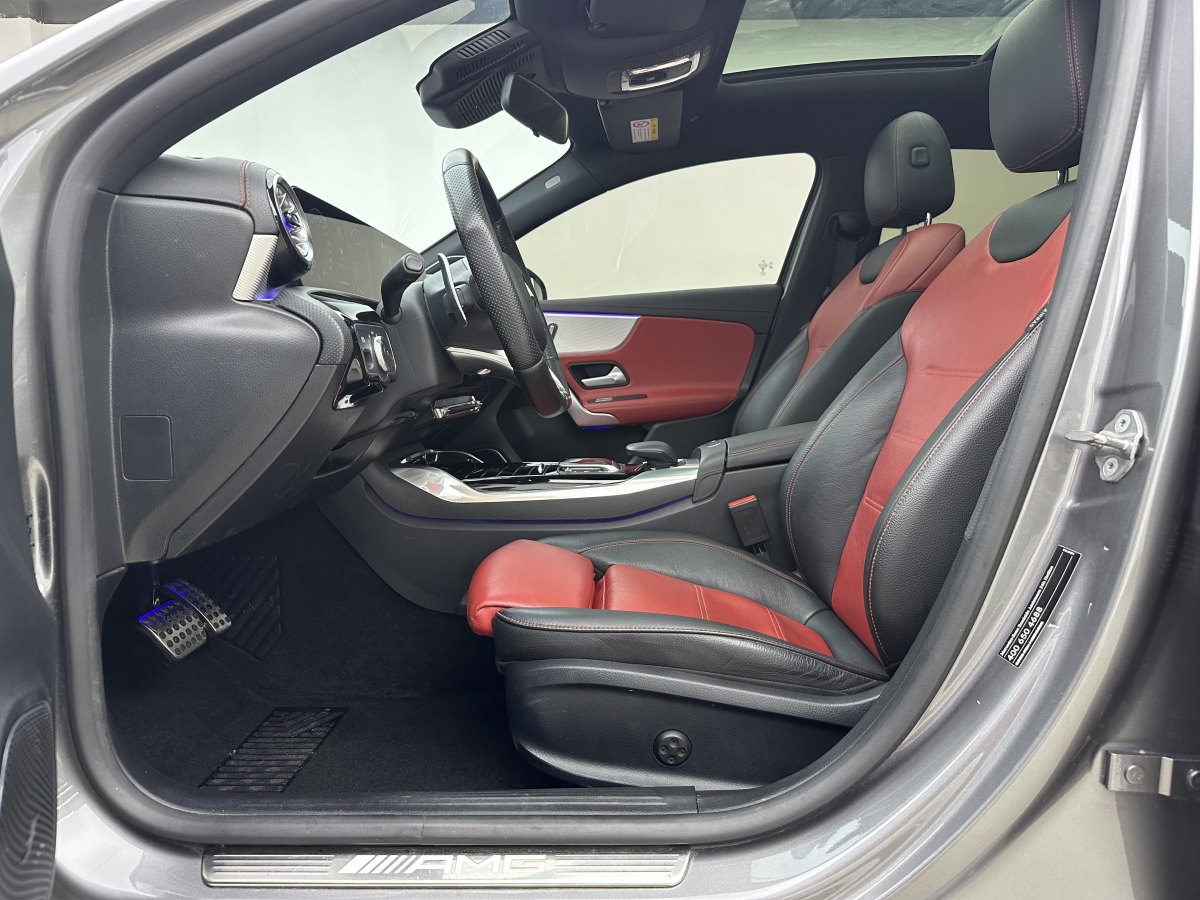 Mercedes-Benz A AMG 2021 image de voiture #7