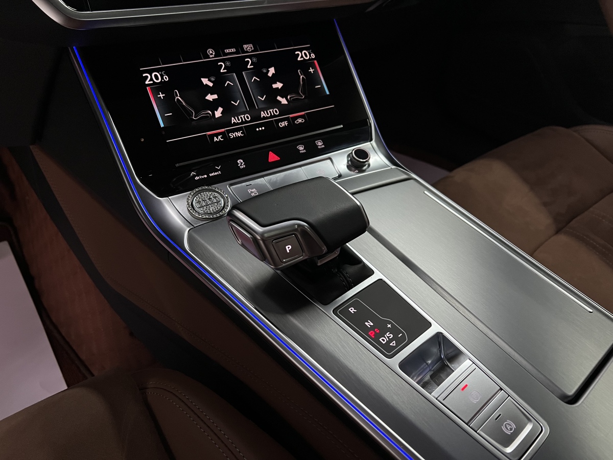 Audi A7L 2025 #7 Audi A7L 2025 car image #7