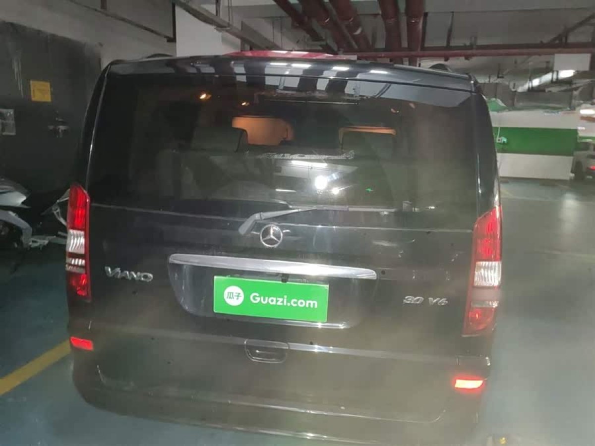 Mercedes-Benz Viano (Imported) 2014 car image #7