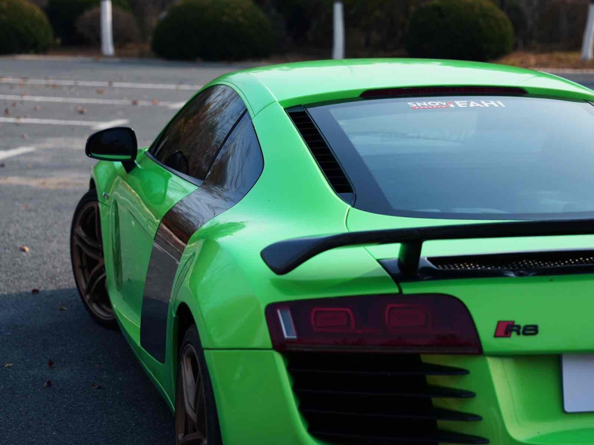 Audi R8 2008 изображение автомобиля #7