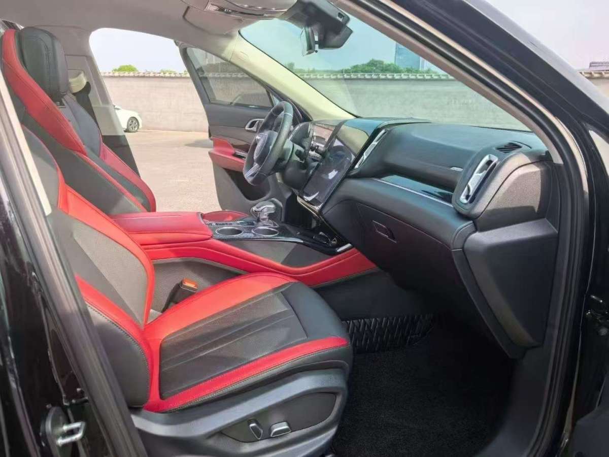 HongQi HS3 2024 car image #7