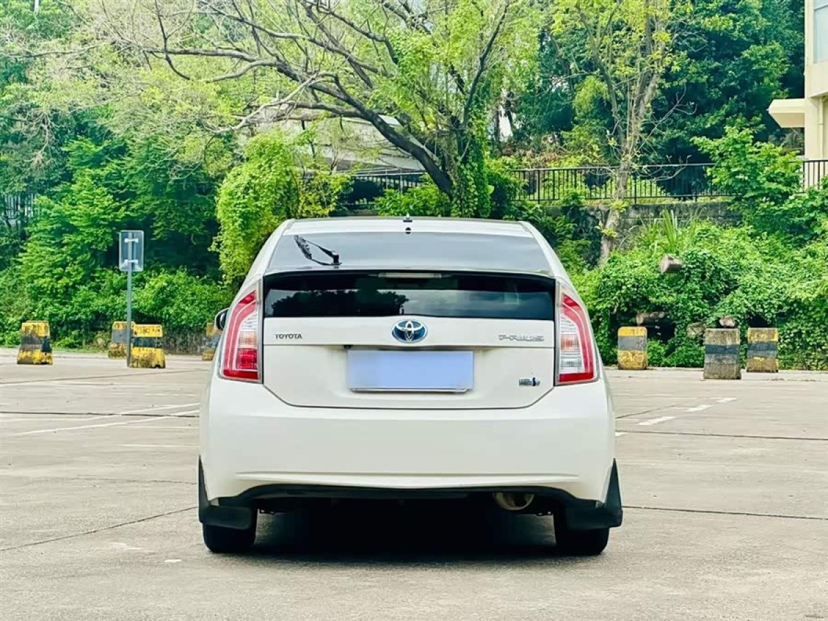 Toyota Prius 2013 #7 Toyota Prius 2013 car image #7