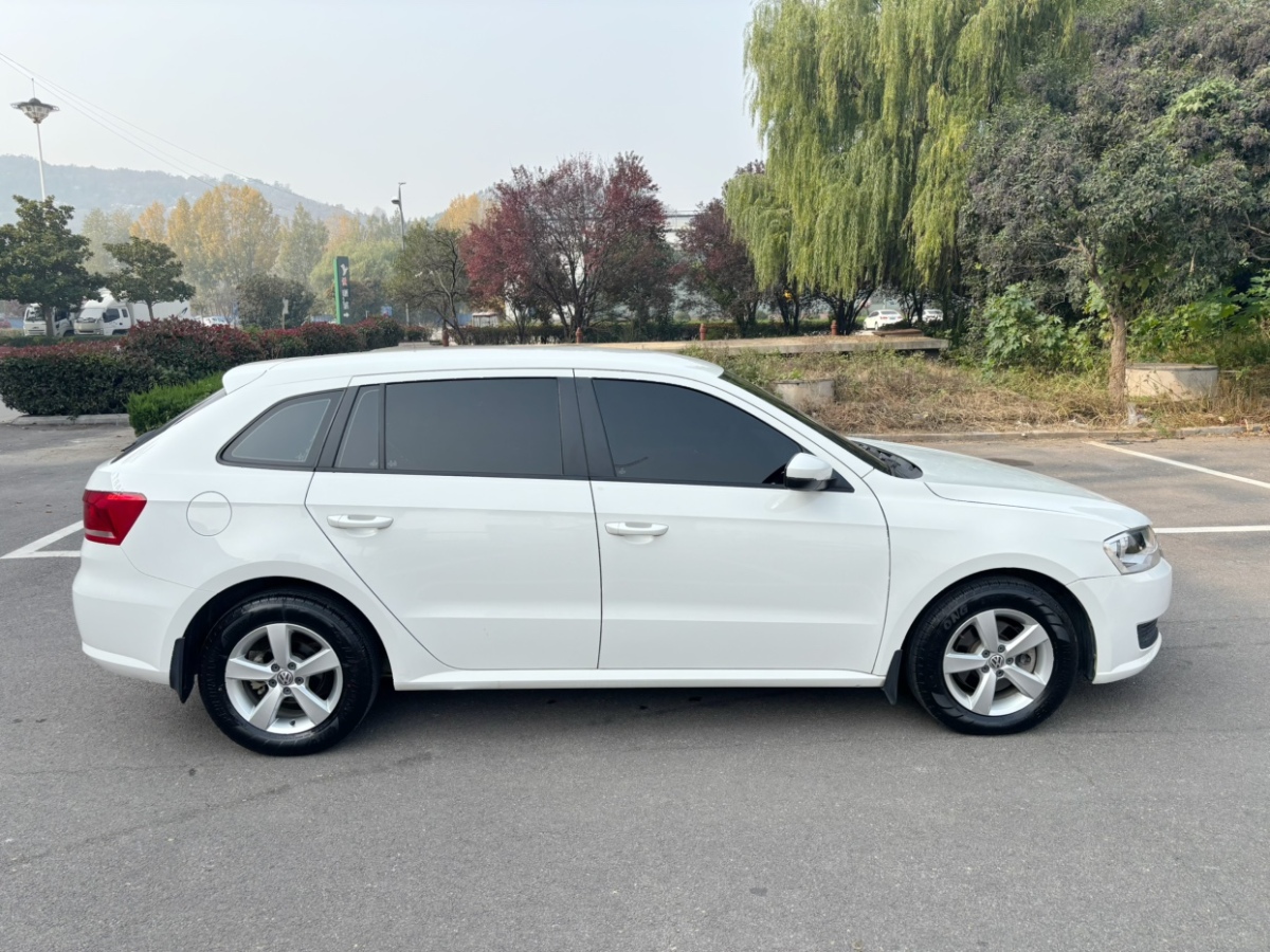 Volkswagen Gran Lavida 2015 immagine di auto #7