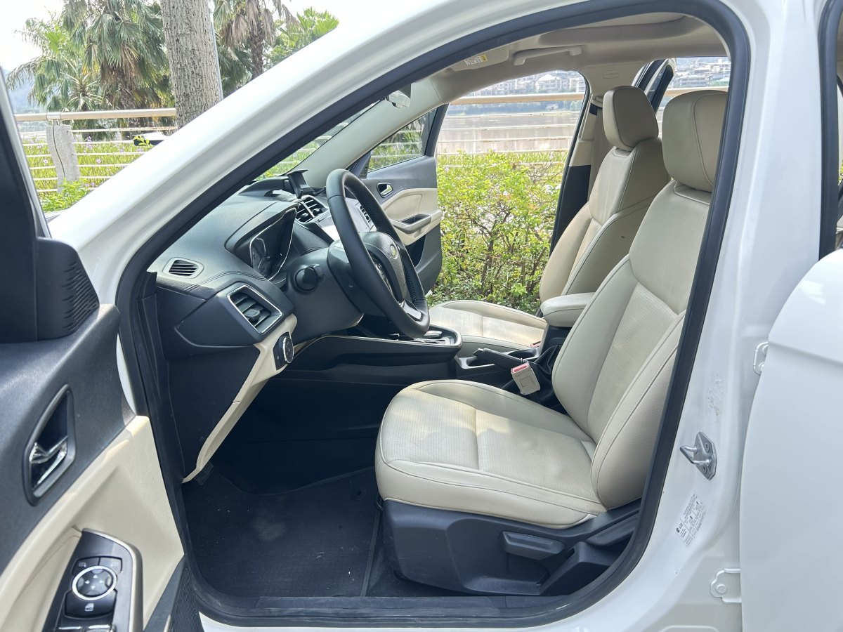 Ford Escort 2016 imagen de coche #7