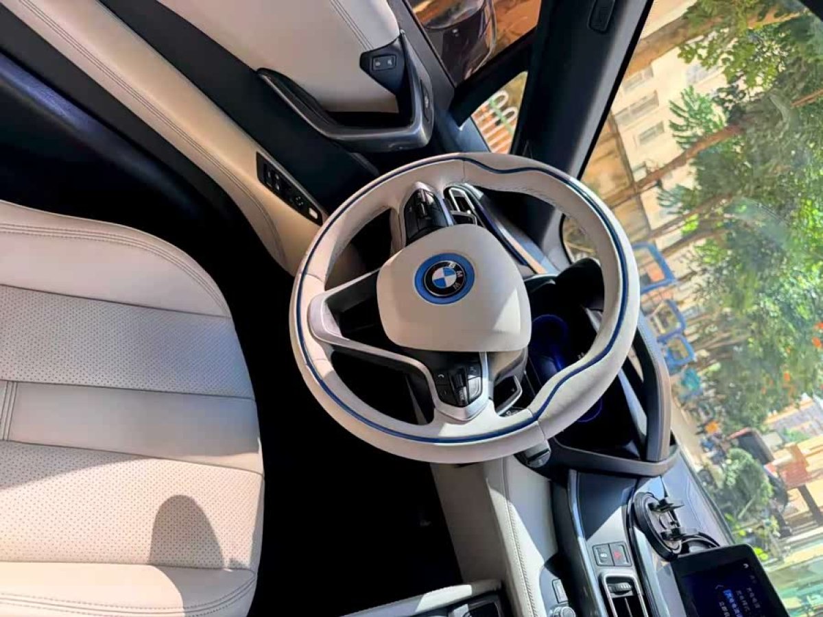 BMW i8 2015 car image #7