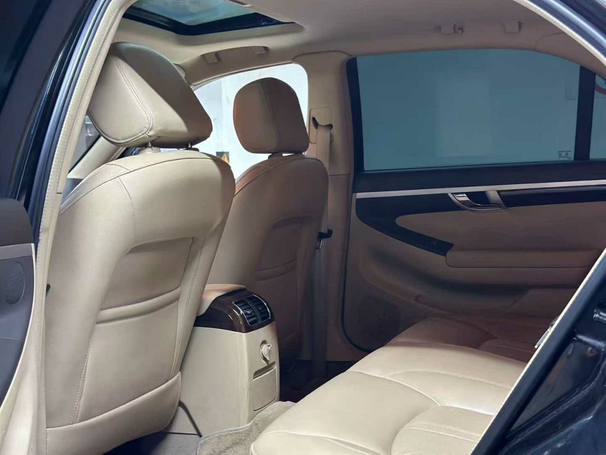 Roewe 750 2012 imagem de carro #7