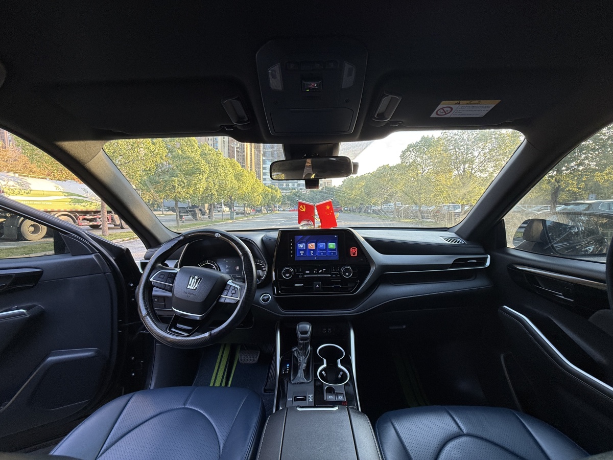 Toyota Crown Kluger 2023 car image #7