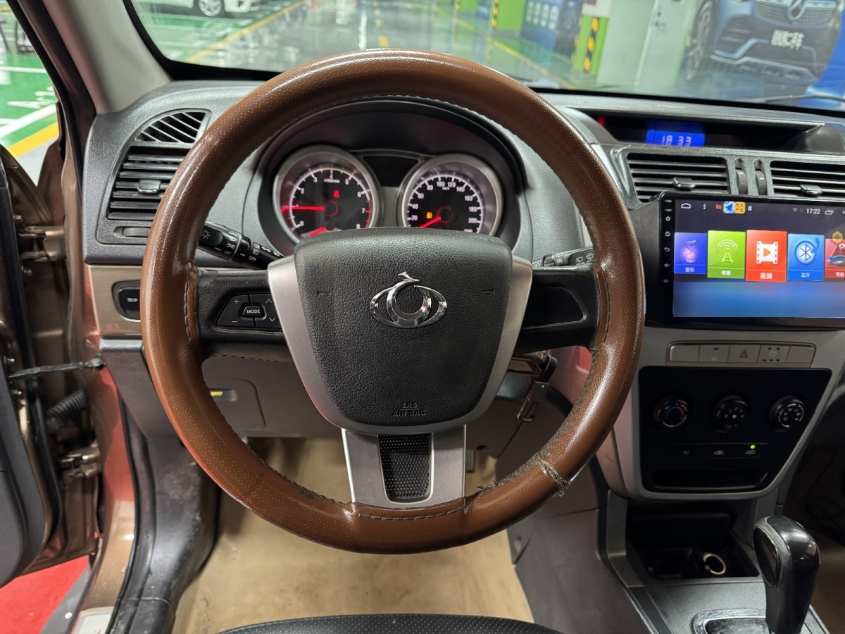 GEELY GX7 2014 #7 GEELY GX7 2014 car image #7