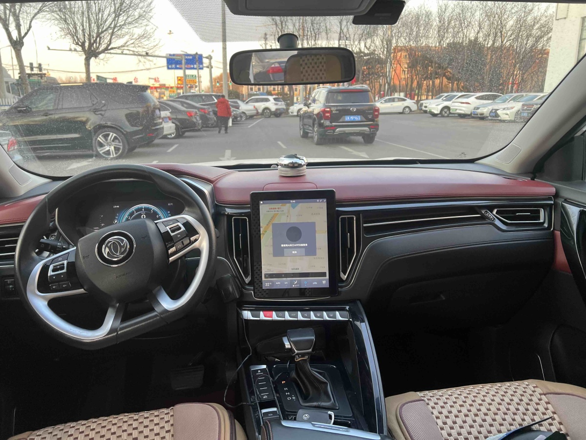 Forthing T5 L 2019 car image #7