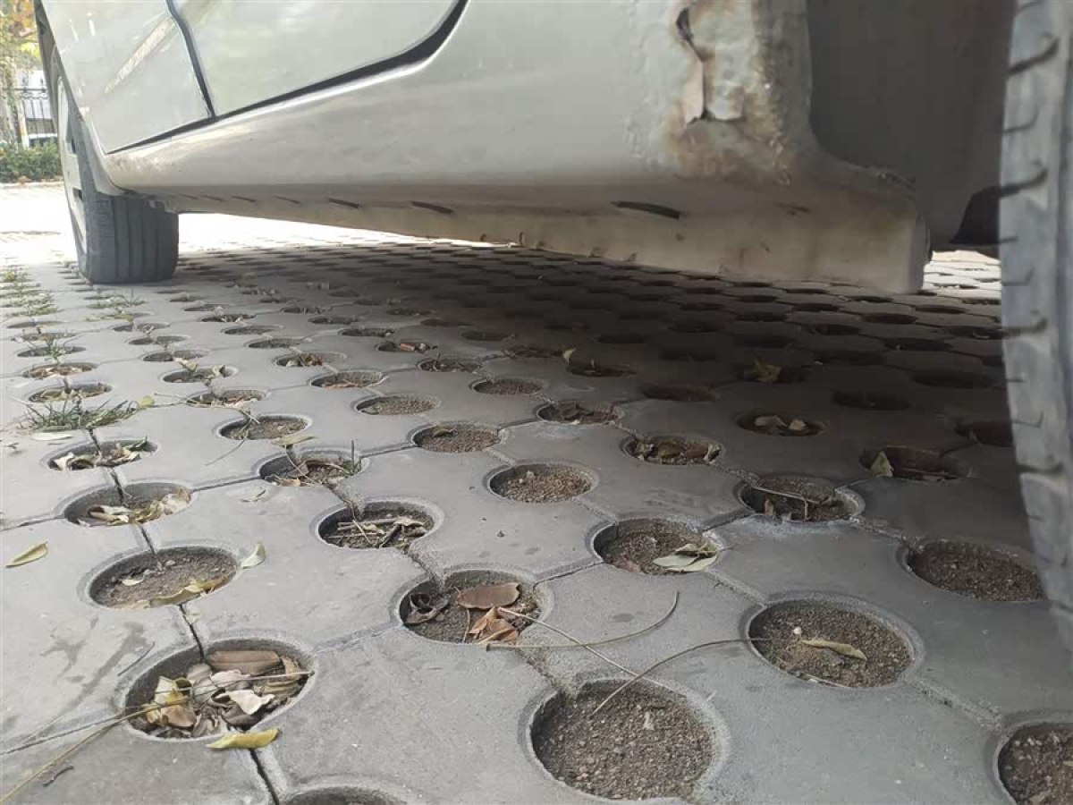 BYD F3 2014 immagine di auto #7