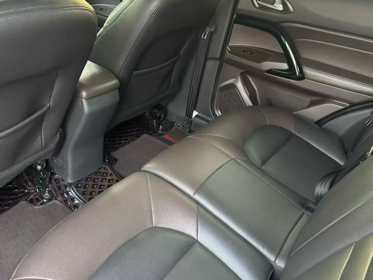 GAC Trumpchi GS4 2017 car image #7