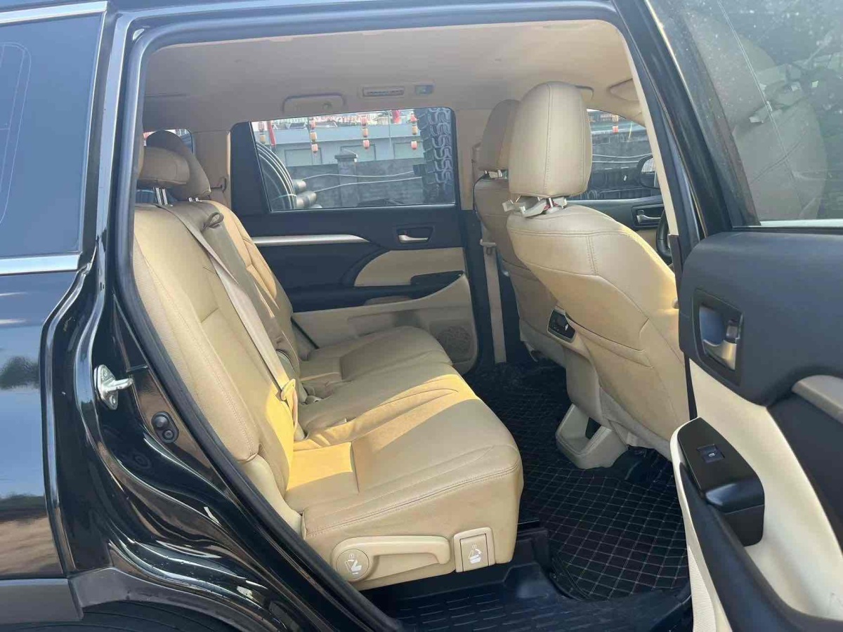 Toyota Highlander (Imported) 2018 immagine di auto #7