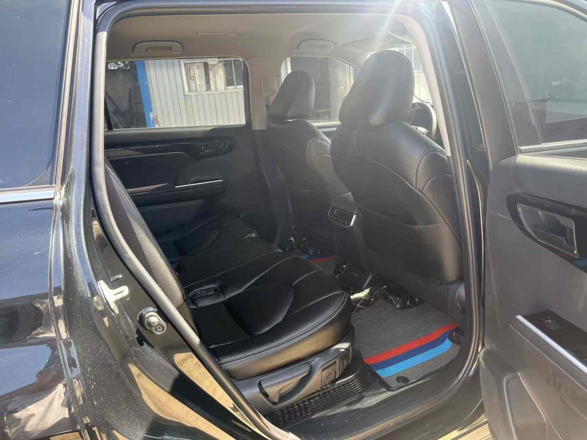 Toyota Highlander (Imported) 2021 car image #7