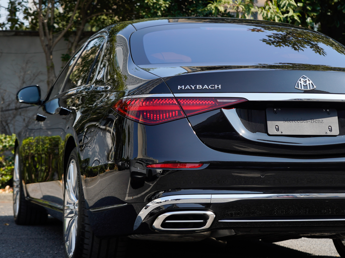 Mercedes-Benz Maybach S Class New Energy 2025 car image #7