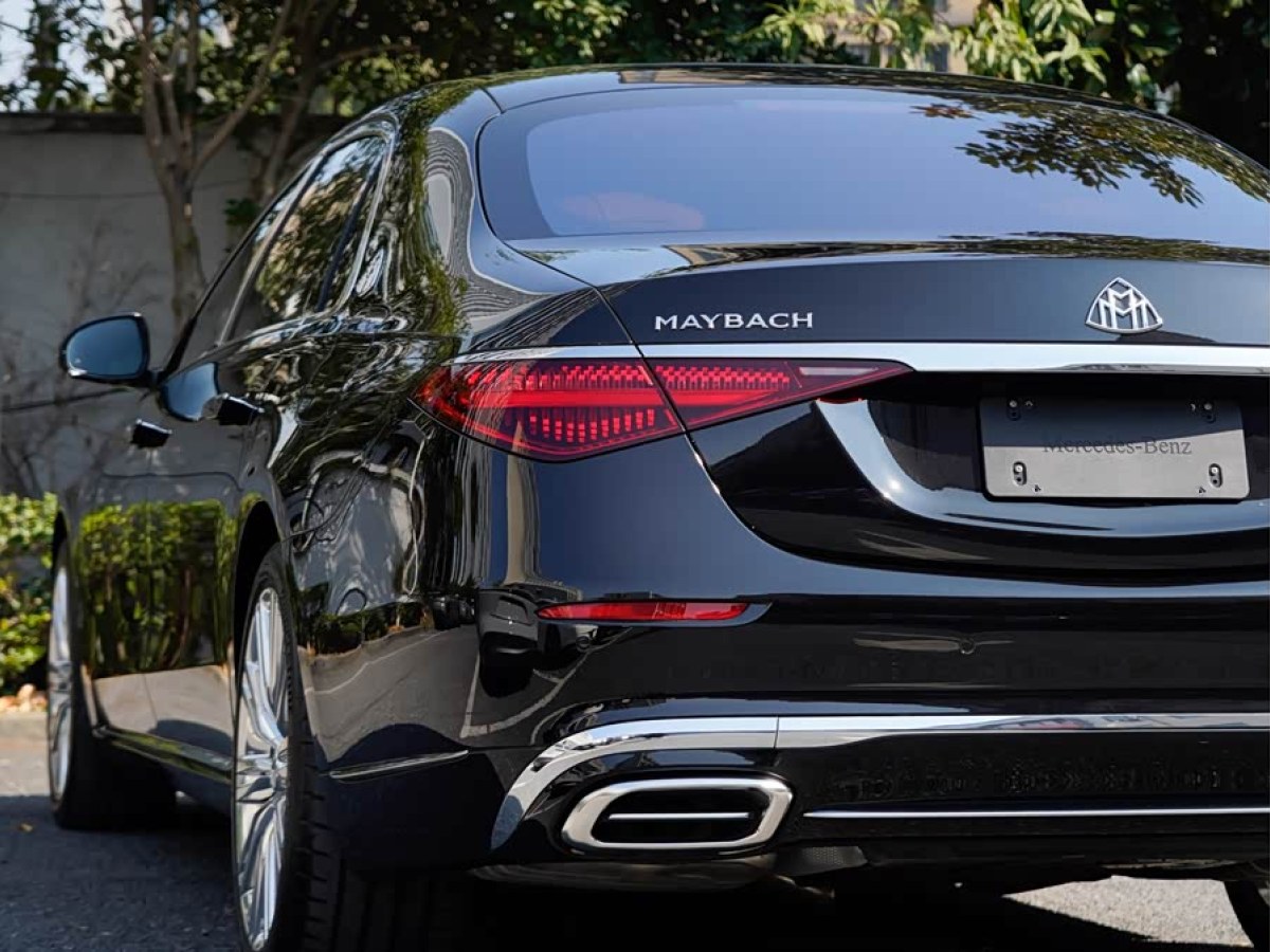 Mercedes-Benz Maybach S Class New Energy 2025 car image #7