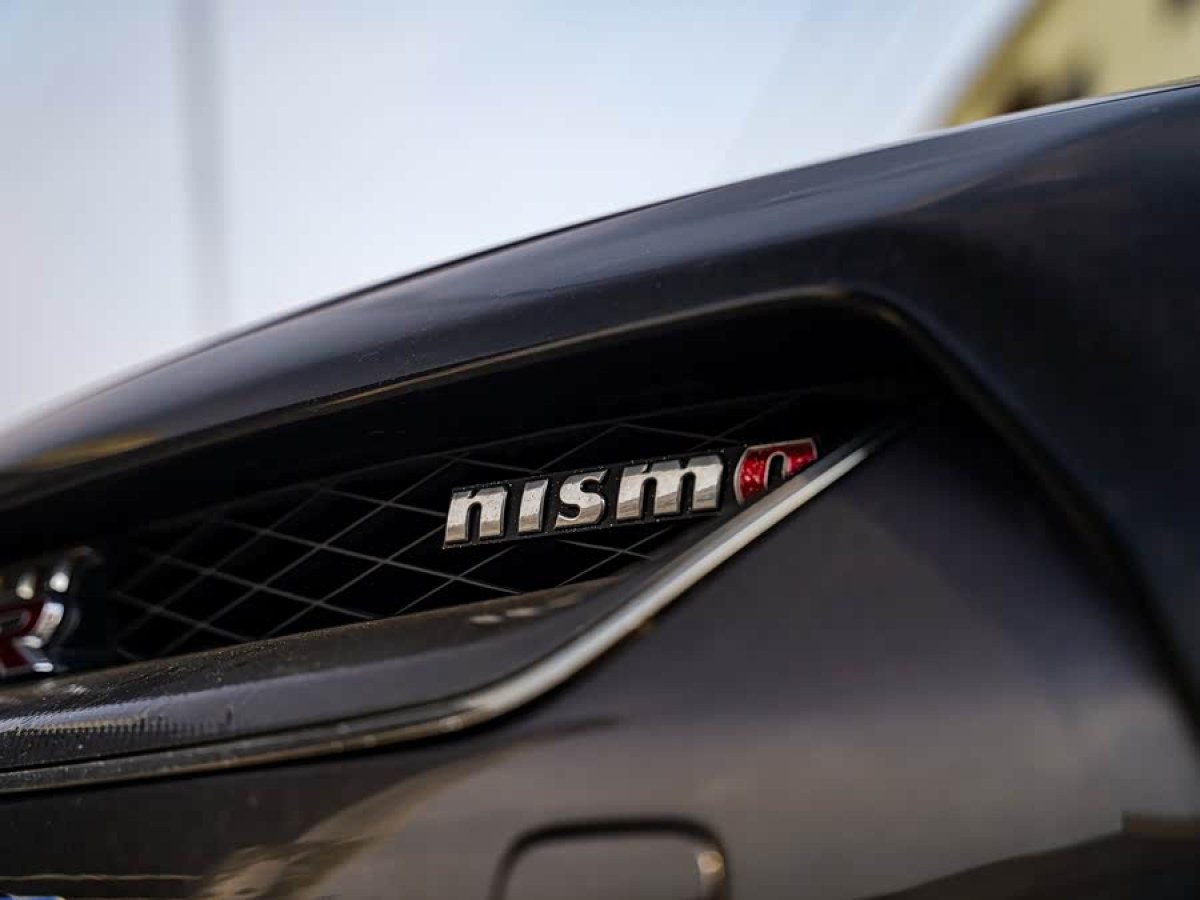 日产 日产GT-R 2010 汽车图片 #7