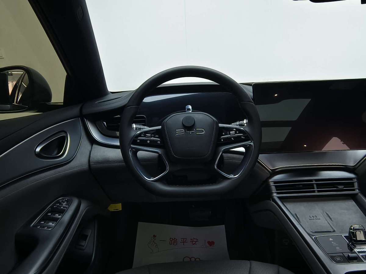 BYD Seal 07 DM-i 2025 car image #7