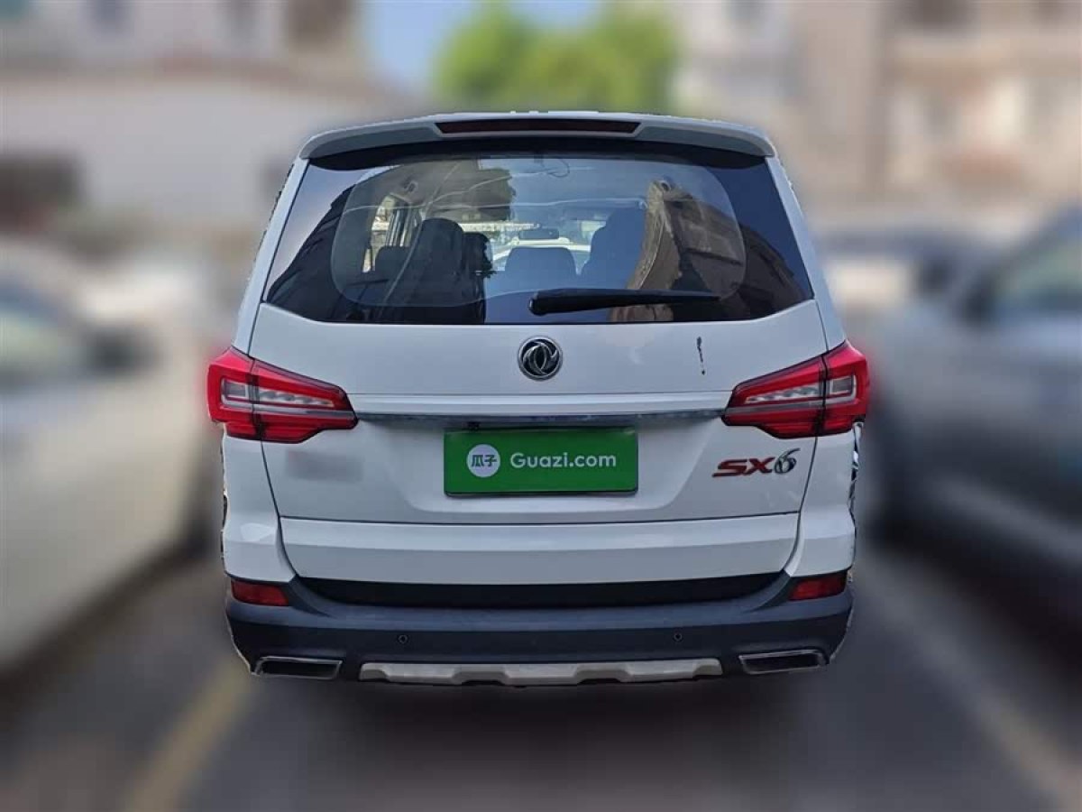 Forthing SX6 2019 car image #7