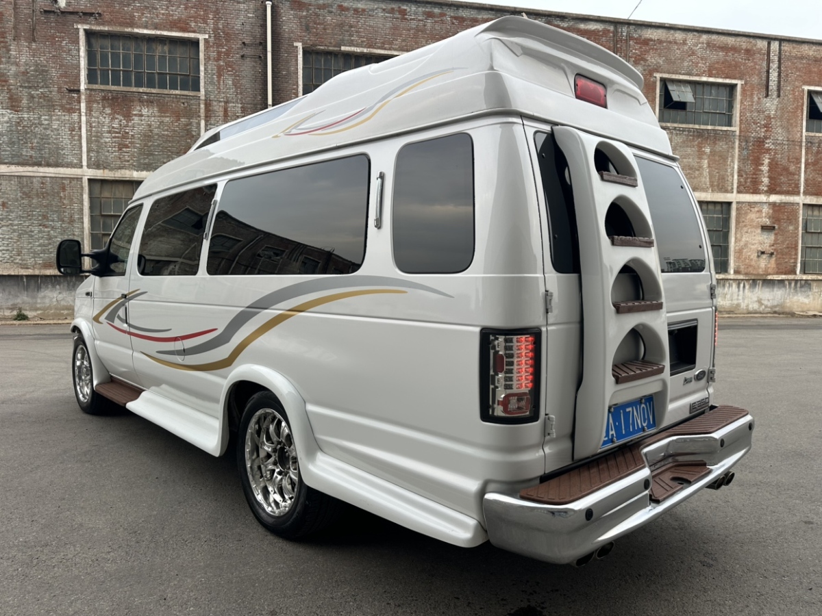 Ford E350 2017 #7 Ford E350 2017 car image #7