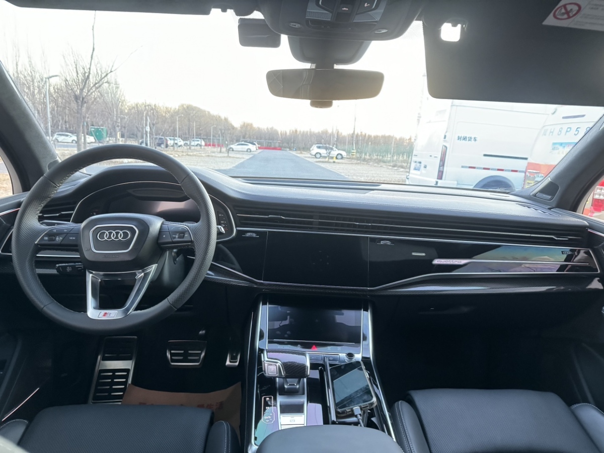Audi SQ7 2024 #7 Audi SQ7 2024 изображение автомобиля #7