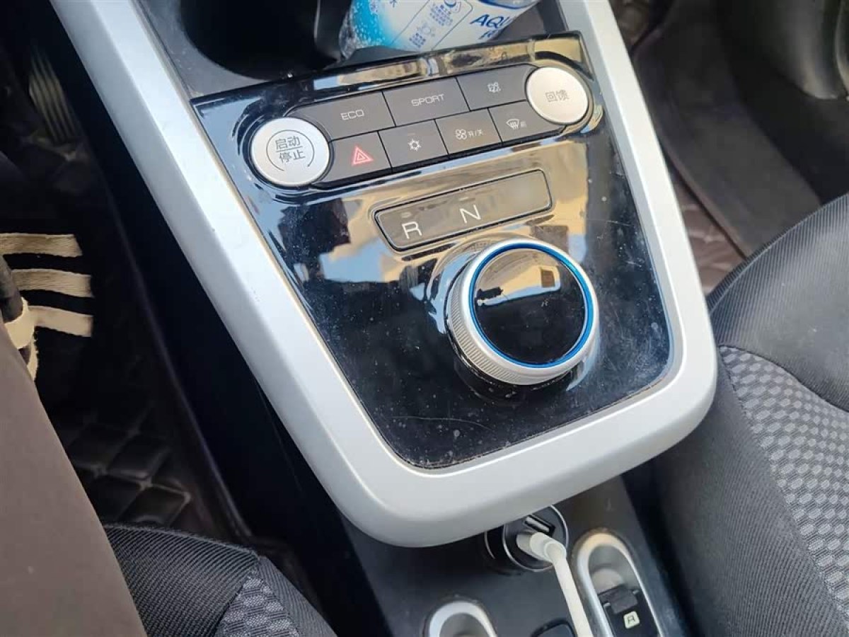 BYD e1 2019 #7 BYD e1 2019 car image #7