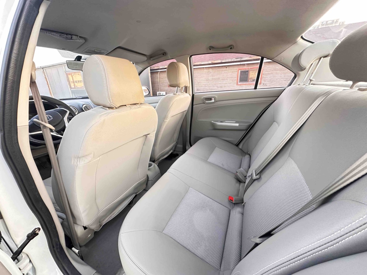 Changan Alsvin V3 2014 #7 Changan Alsvin V3 2014 car image #7