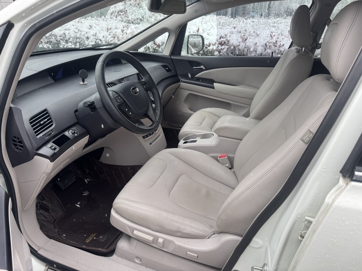 BYD e6 2016 #7 BYD e6 2016 car image #7