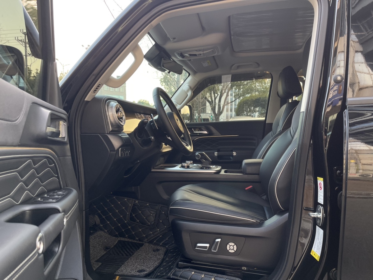 Tank 300 2023 car image #7