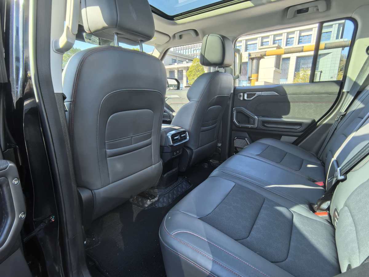 Jetour Traveller 2024 car image #7
