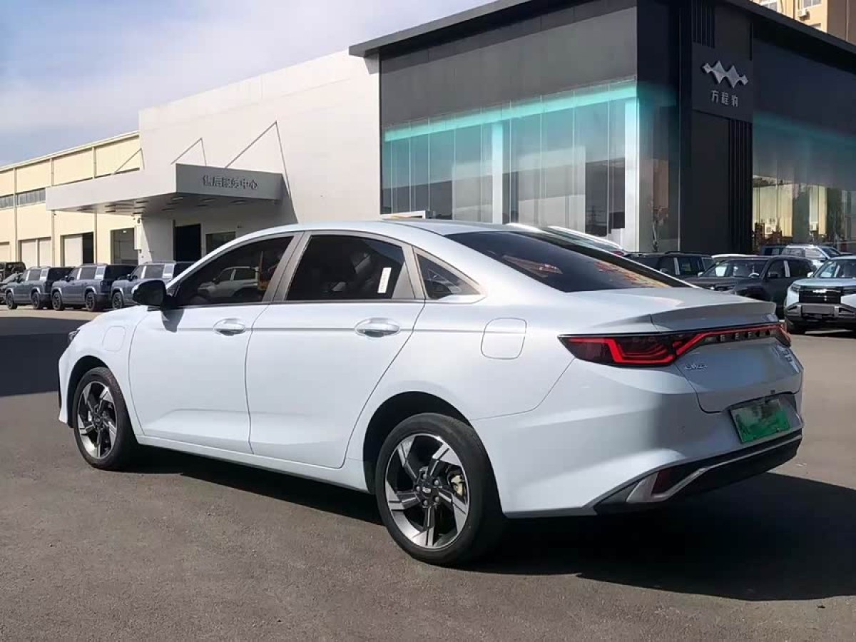 GEELY 2023 #7 GEELY 2023 car image #7