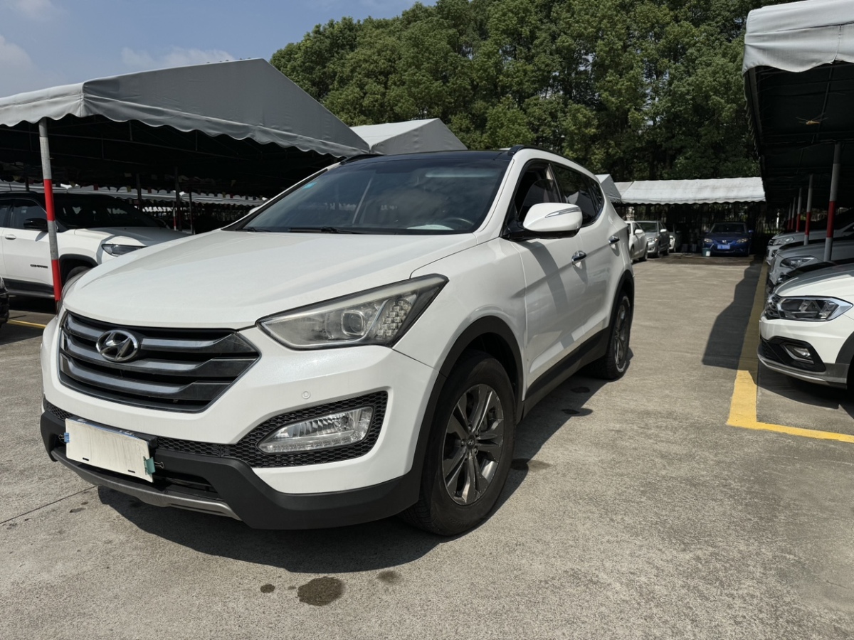 Hyundai Santa Fe 2013 #7 Hyundai Santa Fe 2013 car image #7