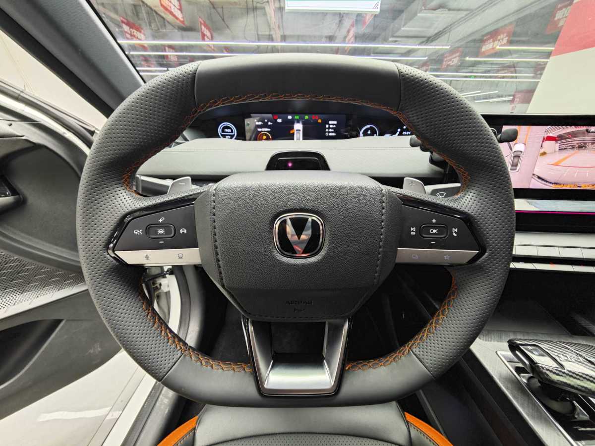 Changan UNI-V 2023 car image #7