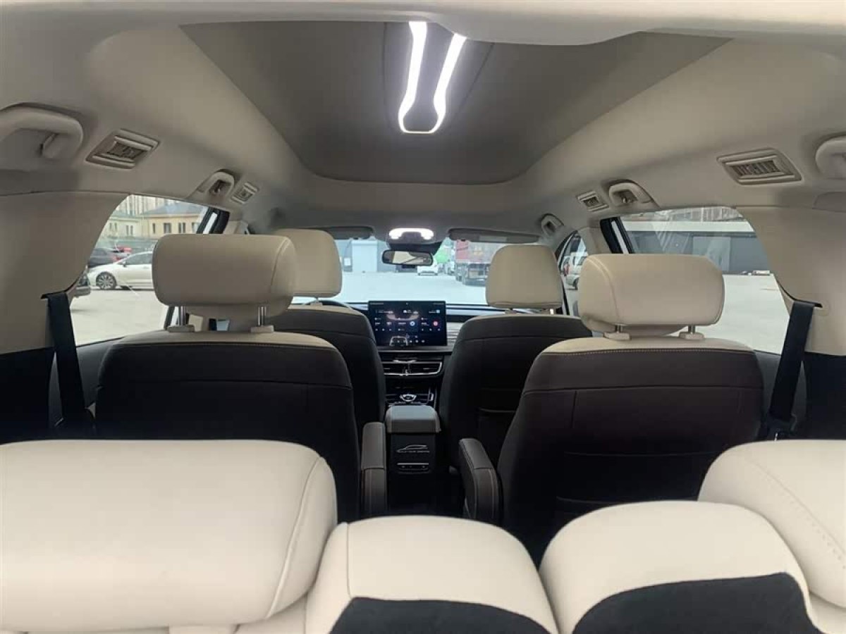 BYD Song MAX New Energy 2022 car image #7