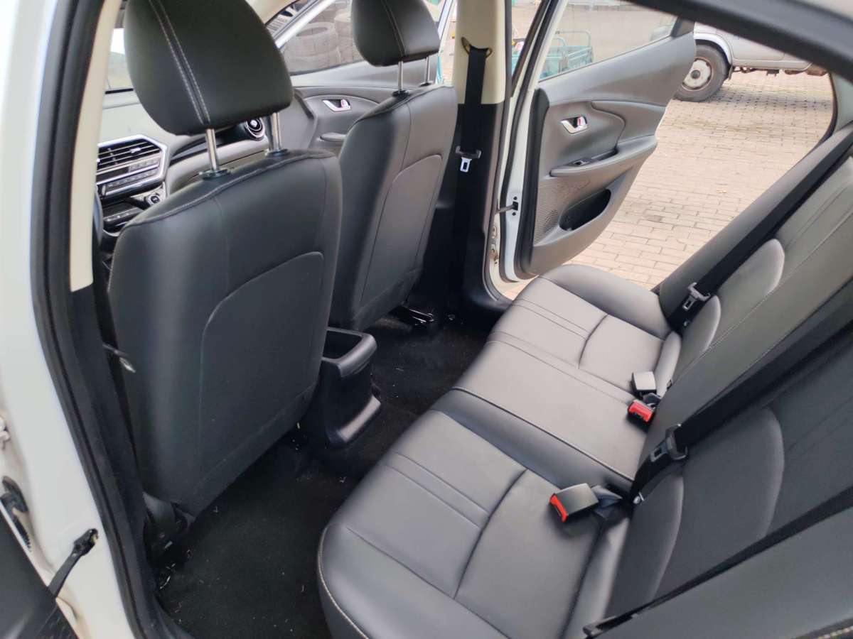 Changan Alsvin 2020 #7 Changan Alsvin 2020 car image #7