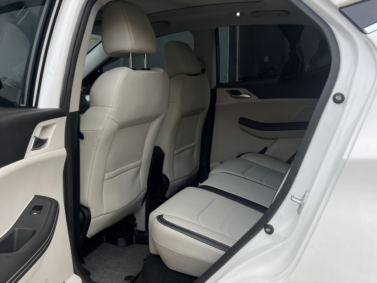 BYD Yuan Pro 2022 car image #7