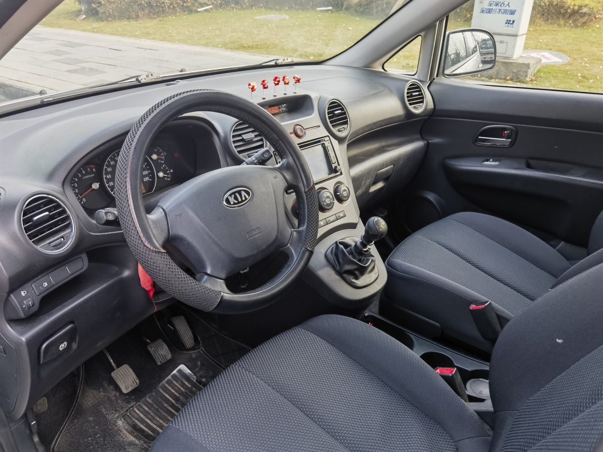 起亚 佳乐 2012 汽车图片 #7