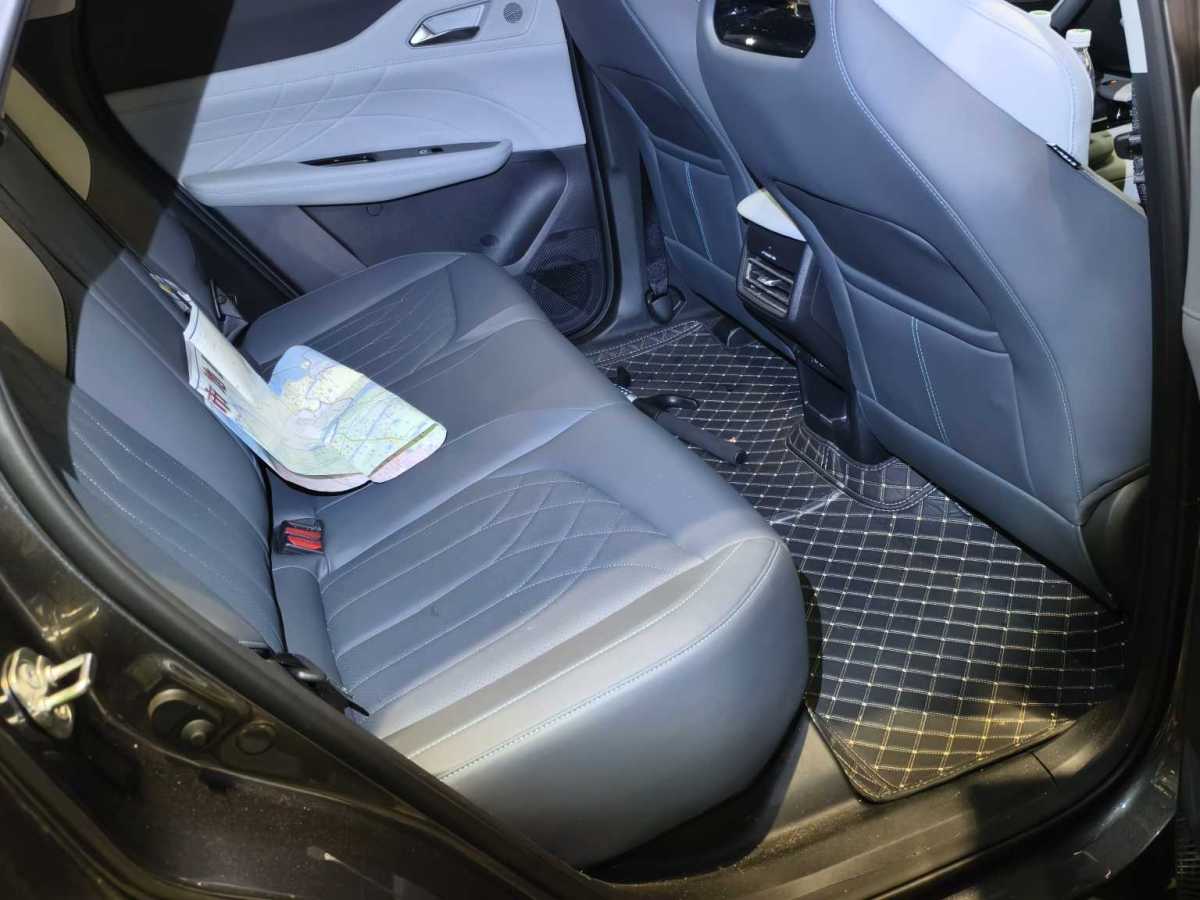 Changan UNI-Z PHEV 2025 #7 Changan UNI-Z PHEV 2025 car image #7