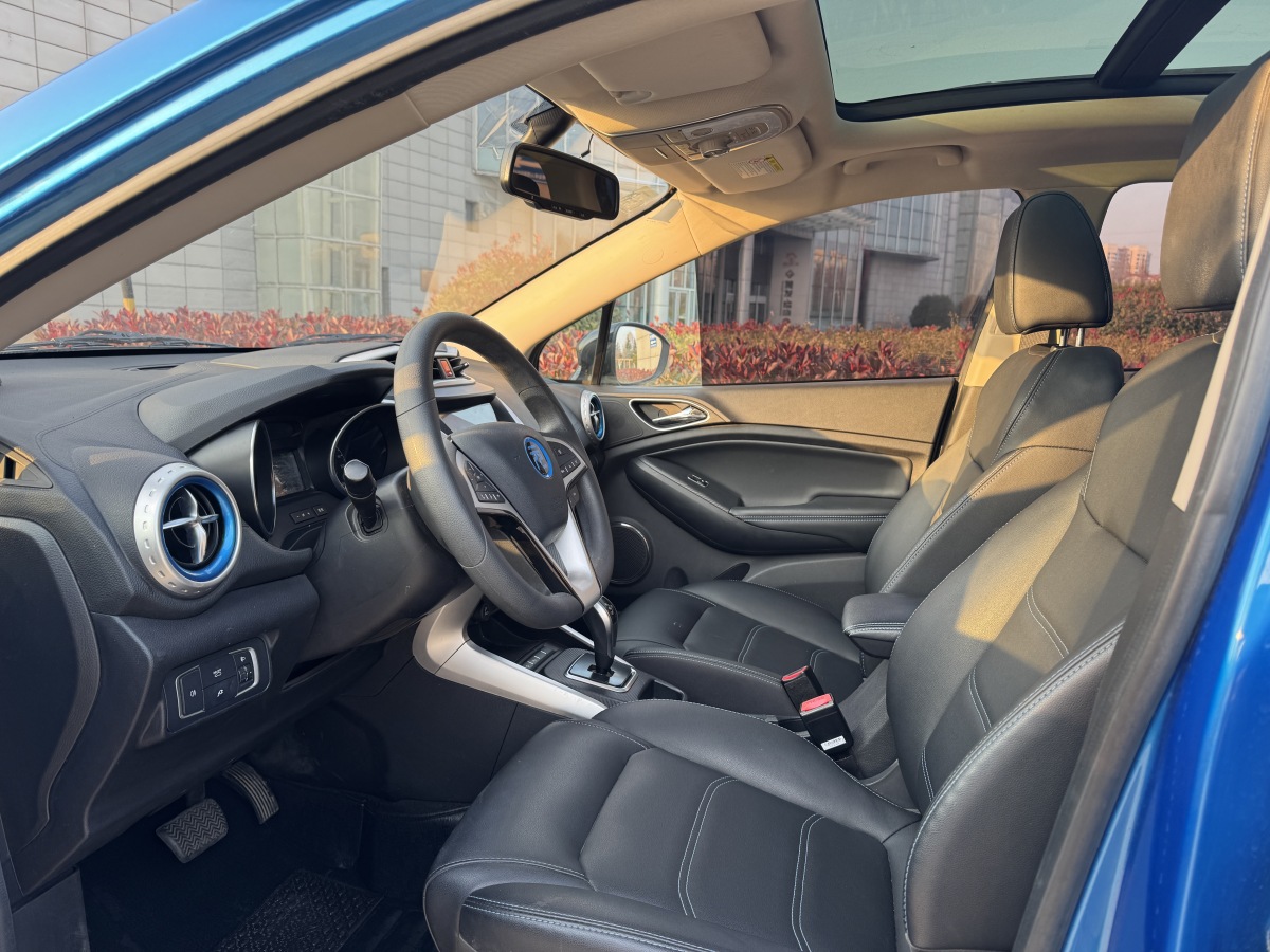 BYD Yuan New Energy 2019 car image #7