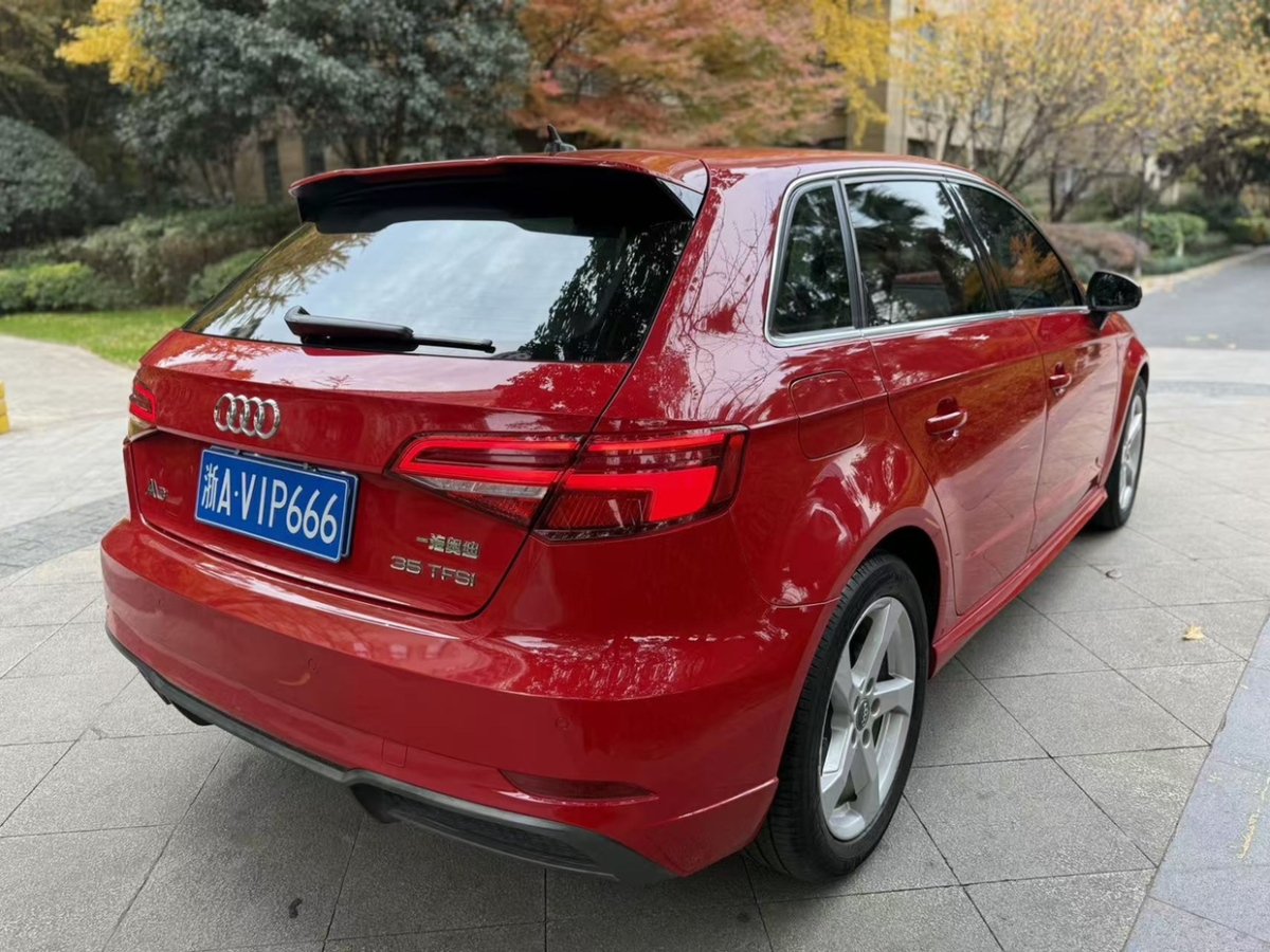 Audi A3 2019 car image #7