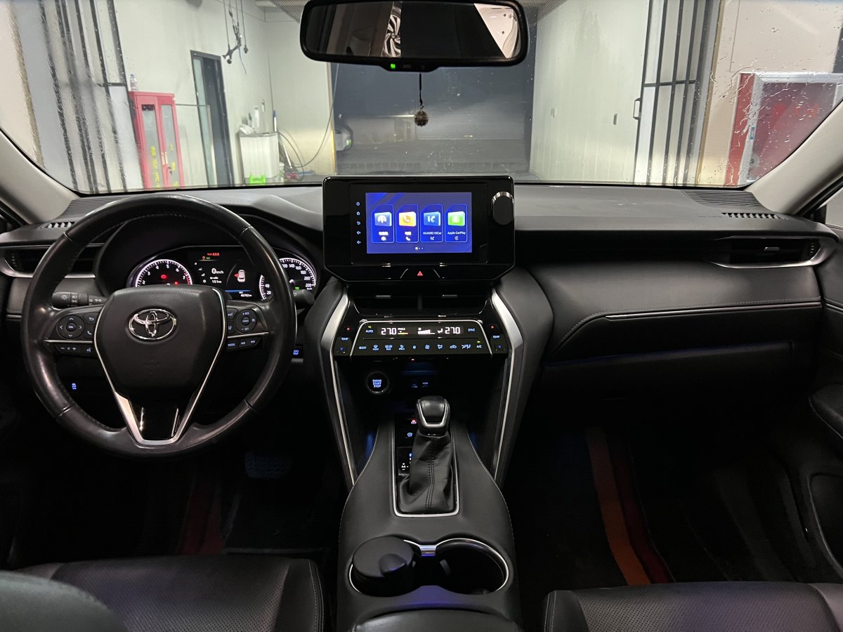 Toyota Harrier 2022 car image #7