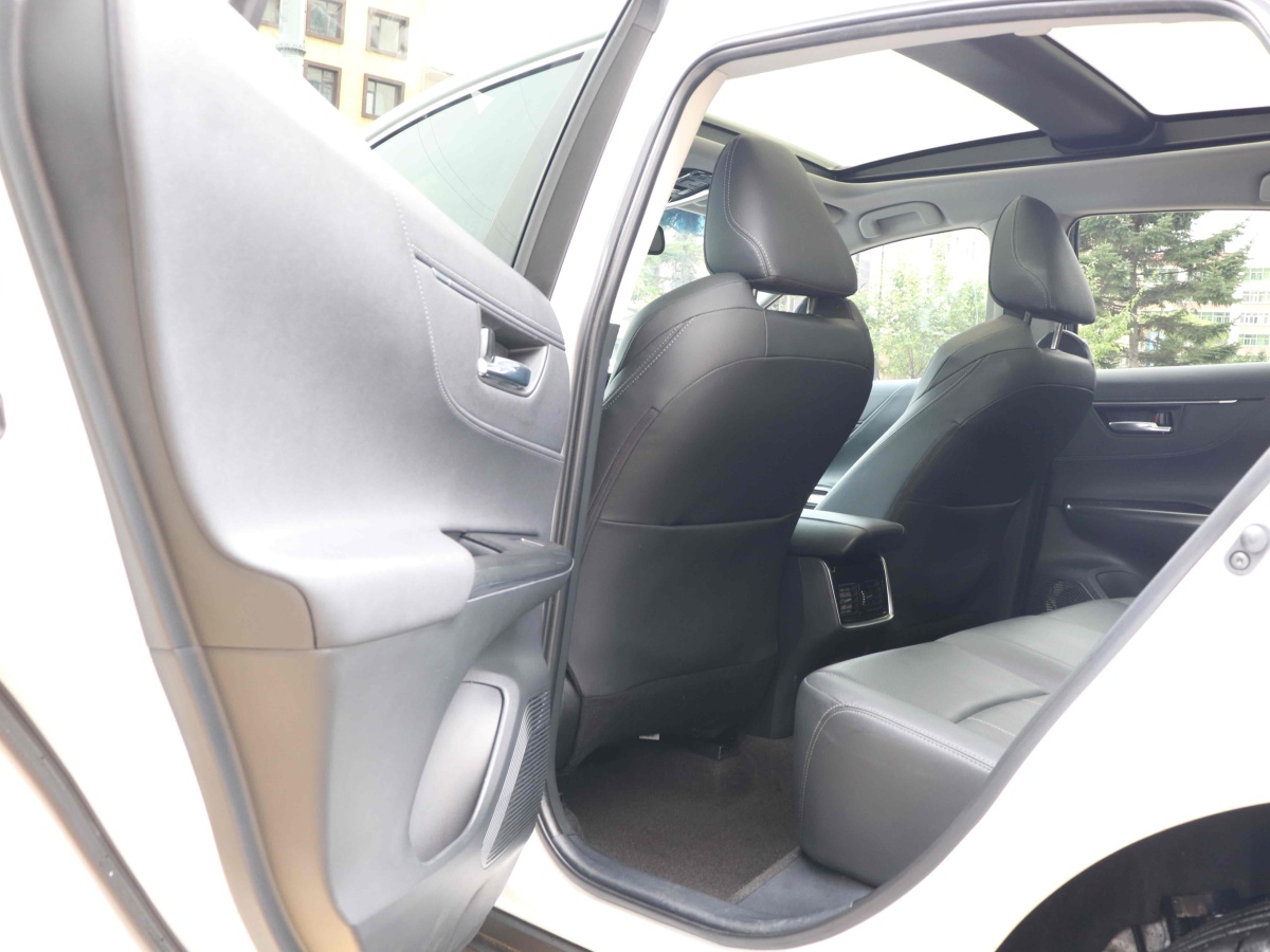 Toyota Harrier 2023 #7 Toyota Harrier 2023 car image #7