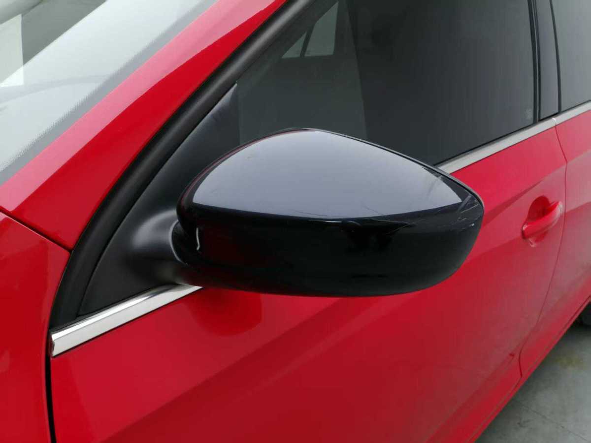 Skoda Rapid Spaceback 2016 immagine di auto #7