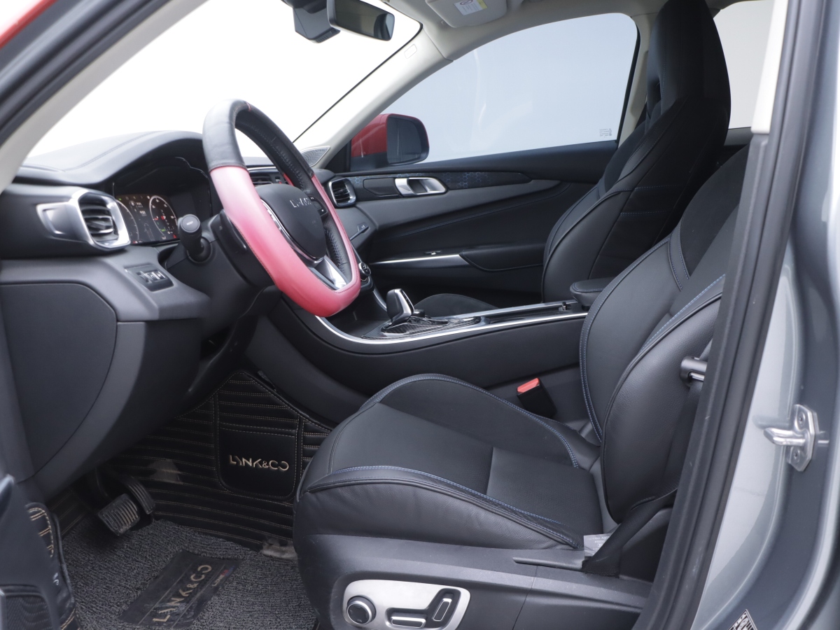 Lynk & Co 01 EM-P 2018 car image #7