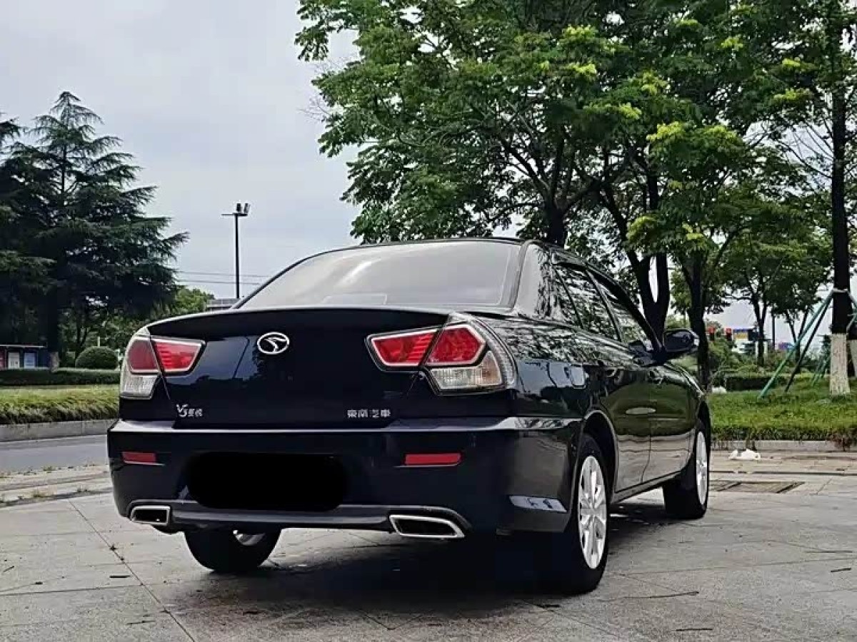 Soueast V3 Lingyue 2014 car image #7