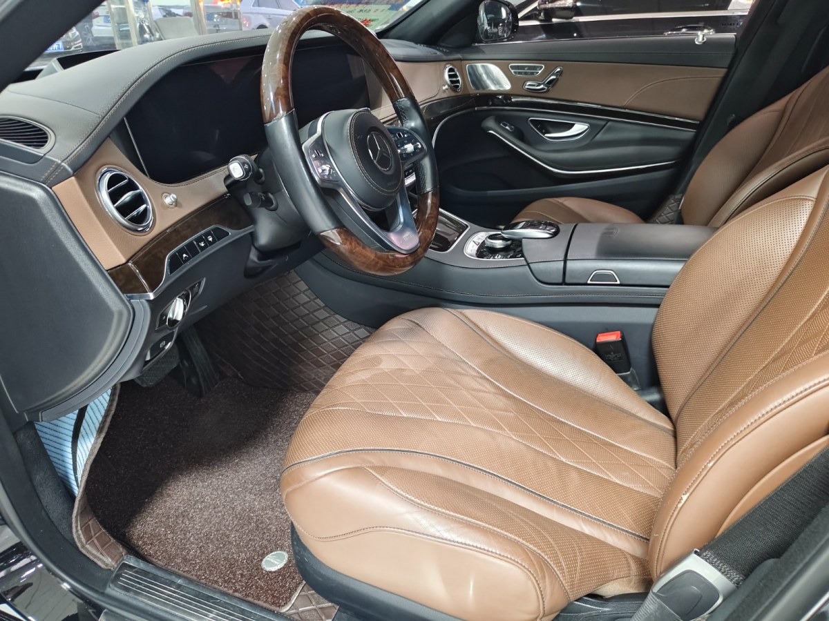 Mercedes-Benz 2018 car image #7
