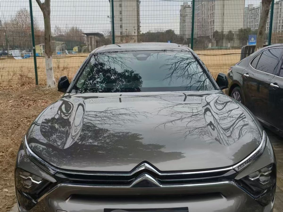 Citroen C5 X 2025 car image #7